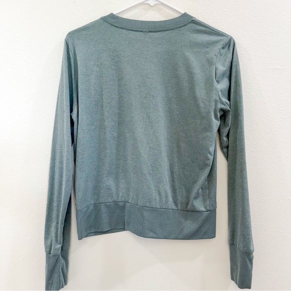 Vuori Performance Long Sleeve Crew Neck Top S - Picture 2 of 2